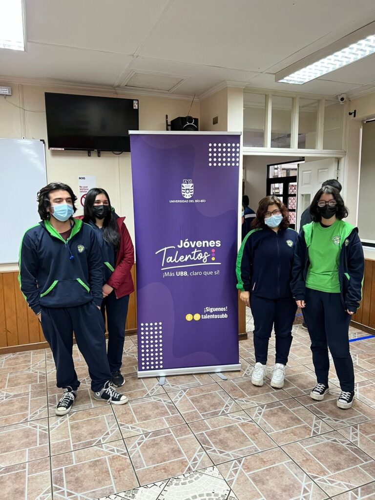 299764836_10217464855172188_3374354405907375692_n